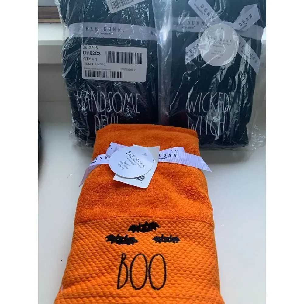 Rae Dunn HALLOWEEN Hand Towels